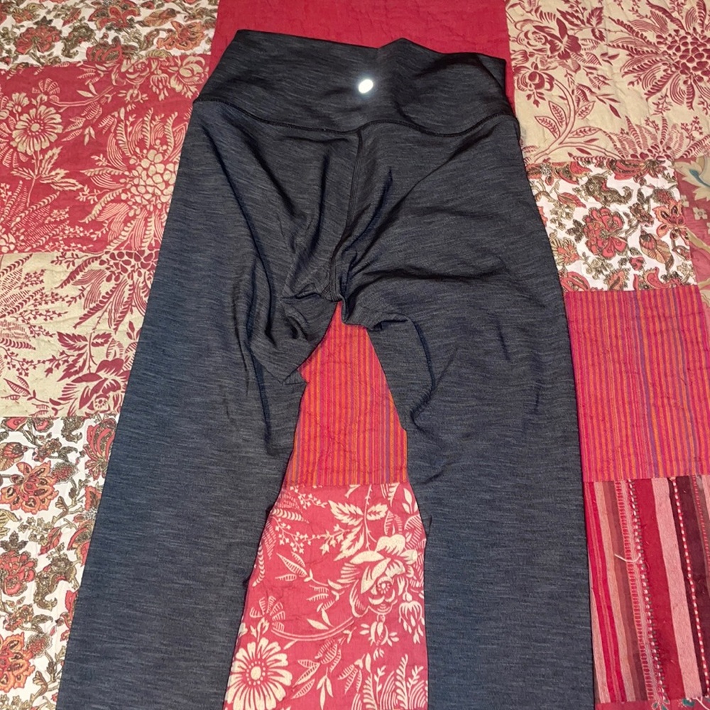 Heather grey lululemon 7/8 leggings